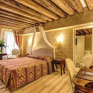 San Marco - Le Isole - Corte Coppo - Locande Affittacamere